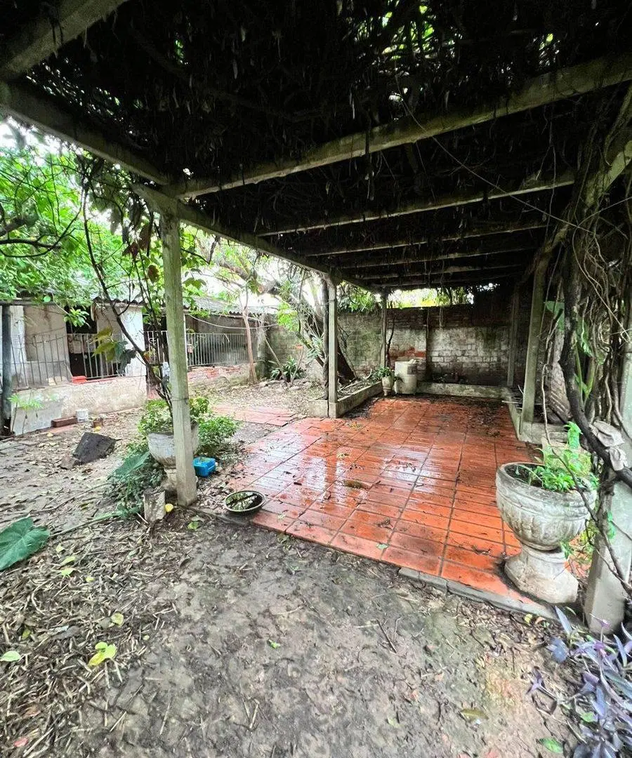 CASA A REMODELAR 345m2 9 JULIO 1500 SANTO TOME 8