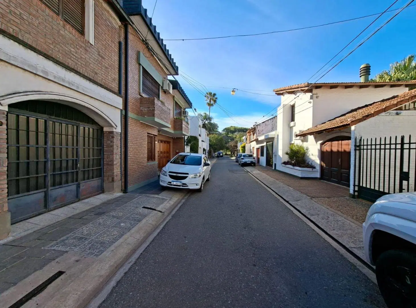Gran Casa 8 ambientes, zona Parque Garay 3