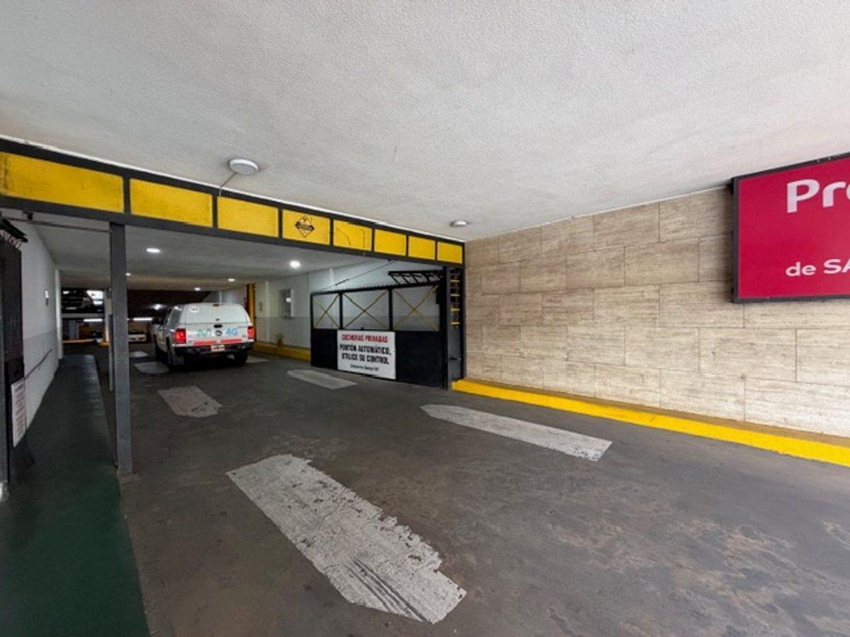 Foto de Cochera En Venta Edificio Sancor., imagen 2