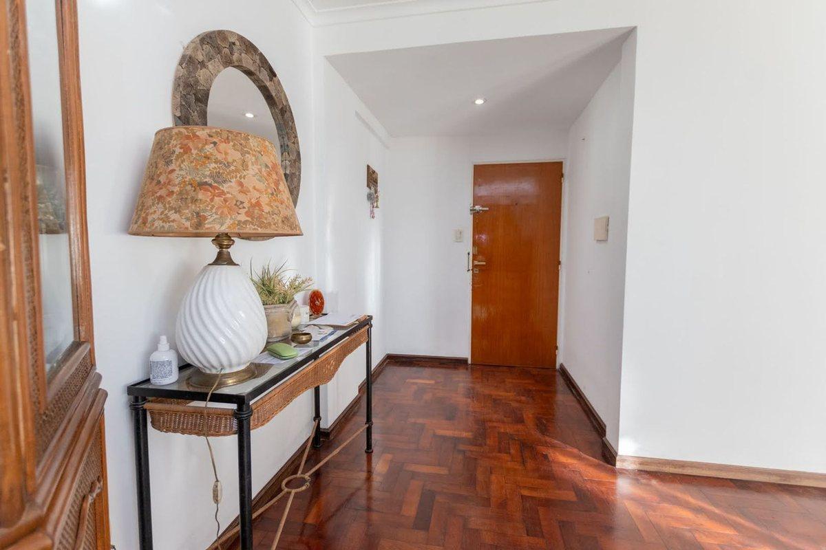 Foto de VENTA - SEMI-PISO DE 3 DORMITORIOS Y COCHERA, imagen 3
