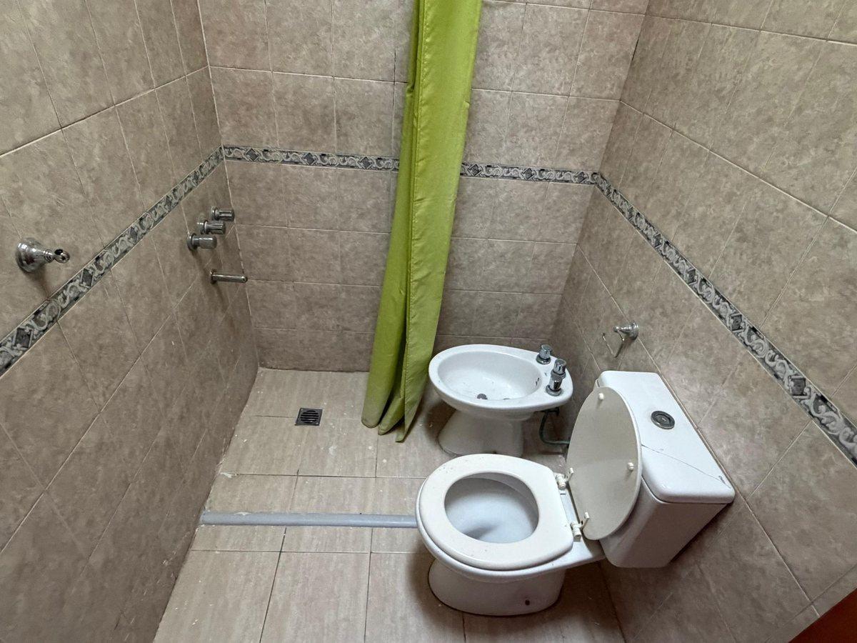 Foto de Departamento en alquiler –Primer piso por escalera, imagen 3
