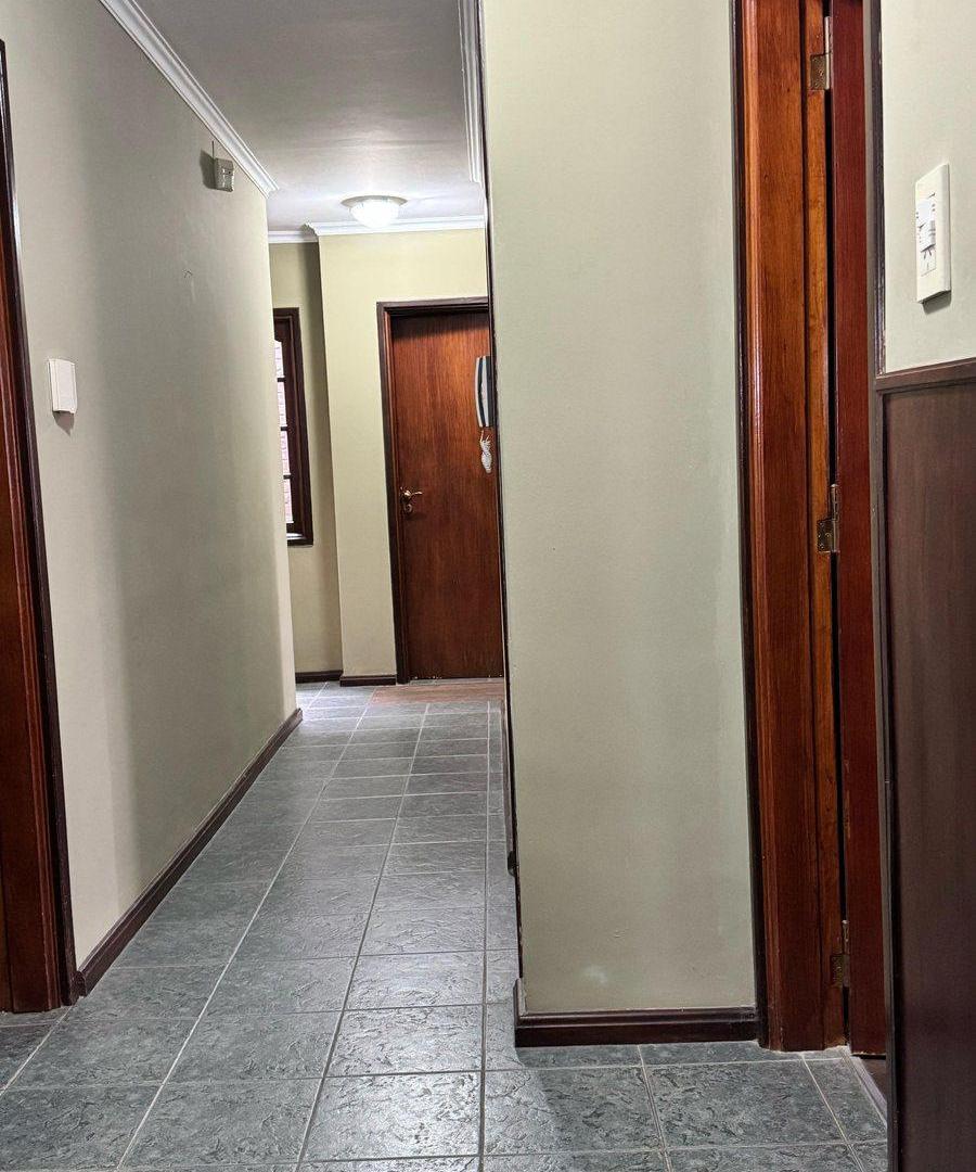 Foto de Venta amplia casa en Barrio Sur, imagen 3