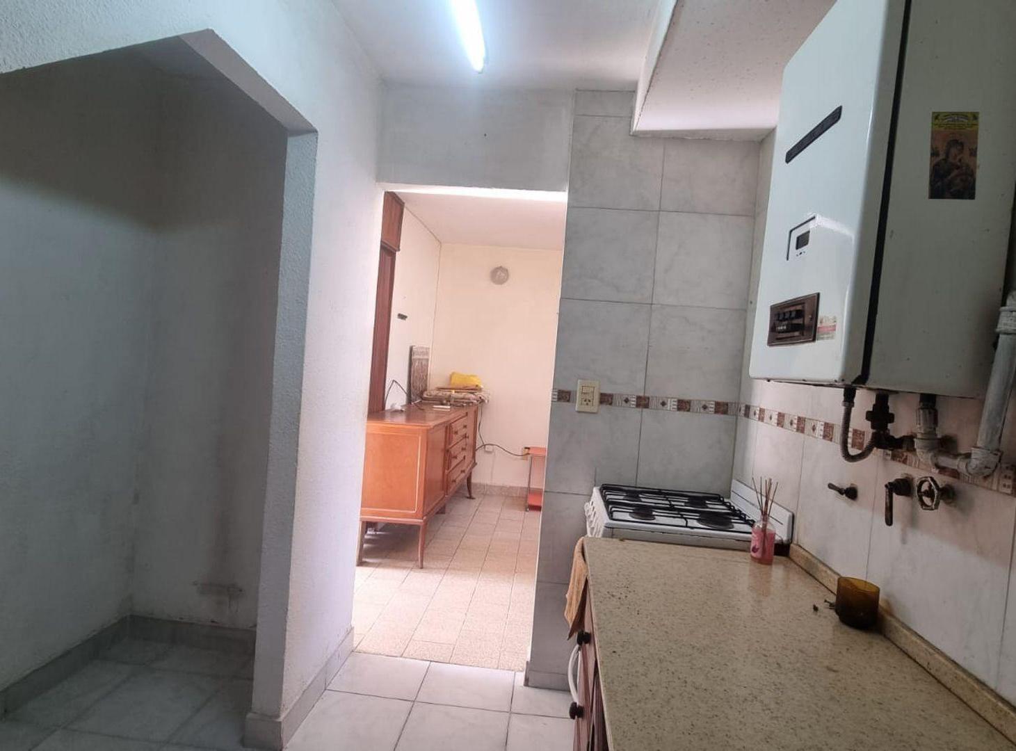 Foto de VENTA Casa 4 dormitorios- B° El Pozo - OPORTUNIDAD, imagen 2
