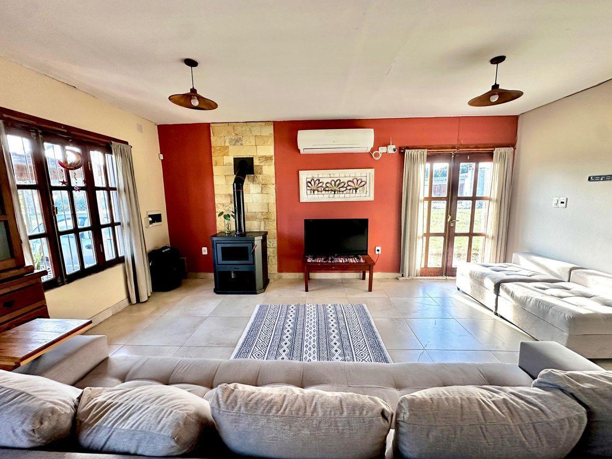 Foto de SE VENDE IMPECABLE CASA EN JARDINES DE LA COSTA II, imagen 4