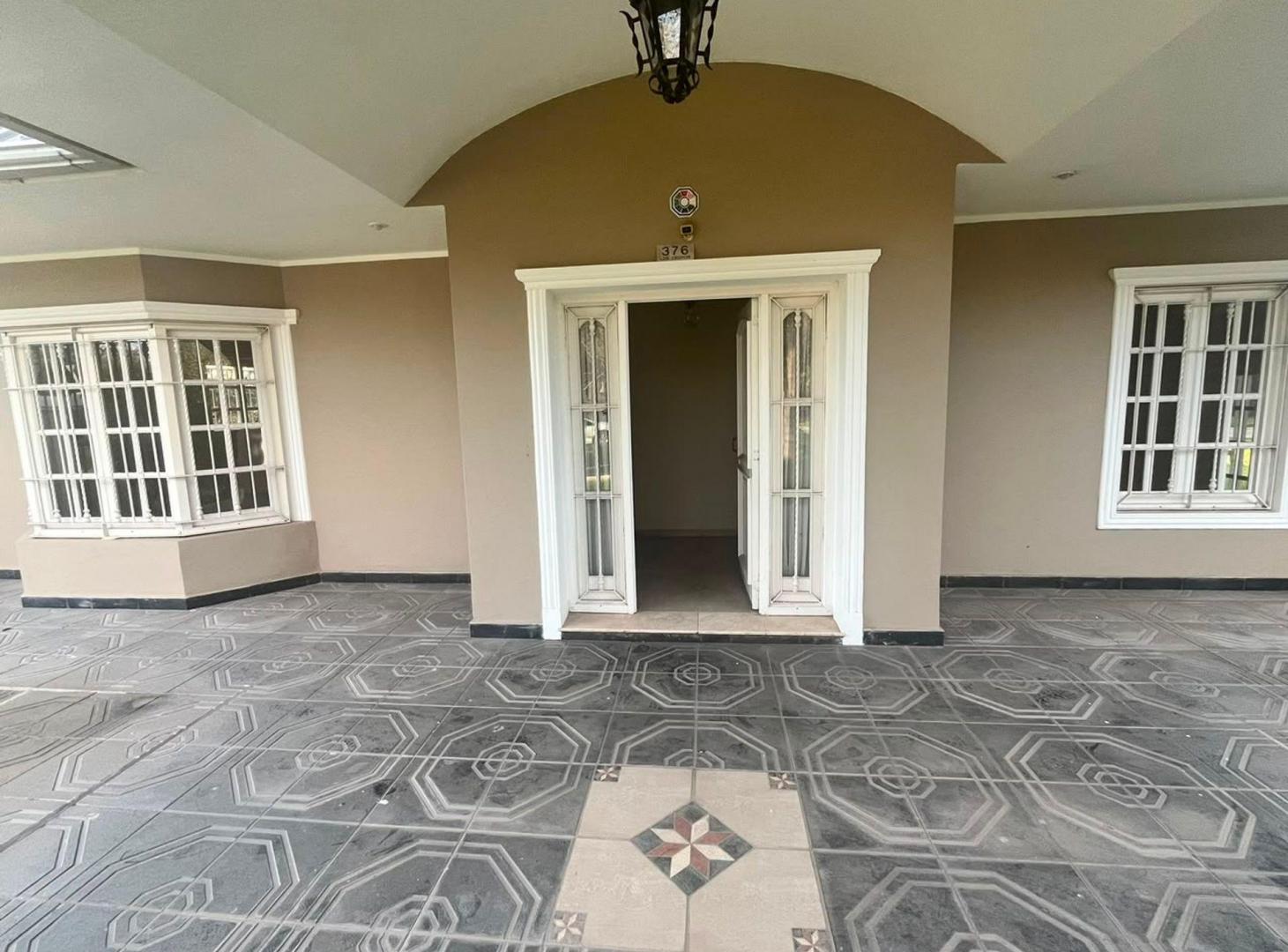 Foto de MANSIÓN EN VENTA LOS CEDROS 376, RECREO., imagen 3