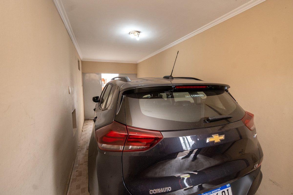 Foto de Casa amplia en venta con departamento interno, imagen 5