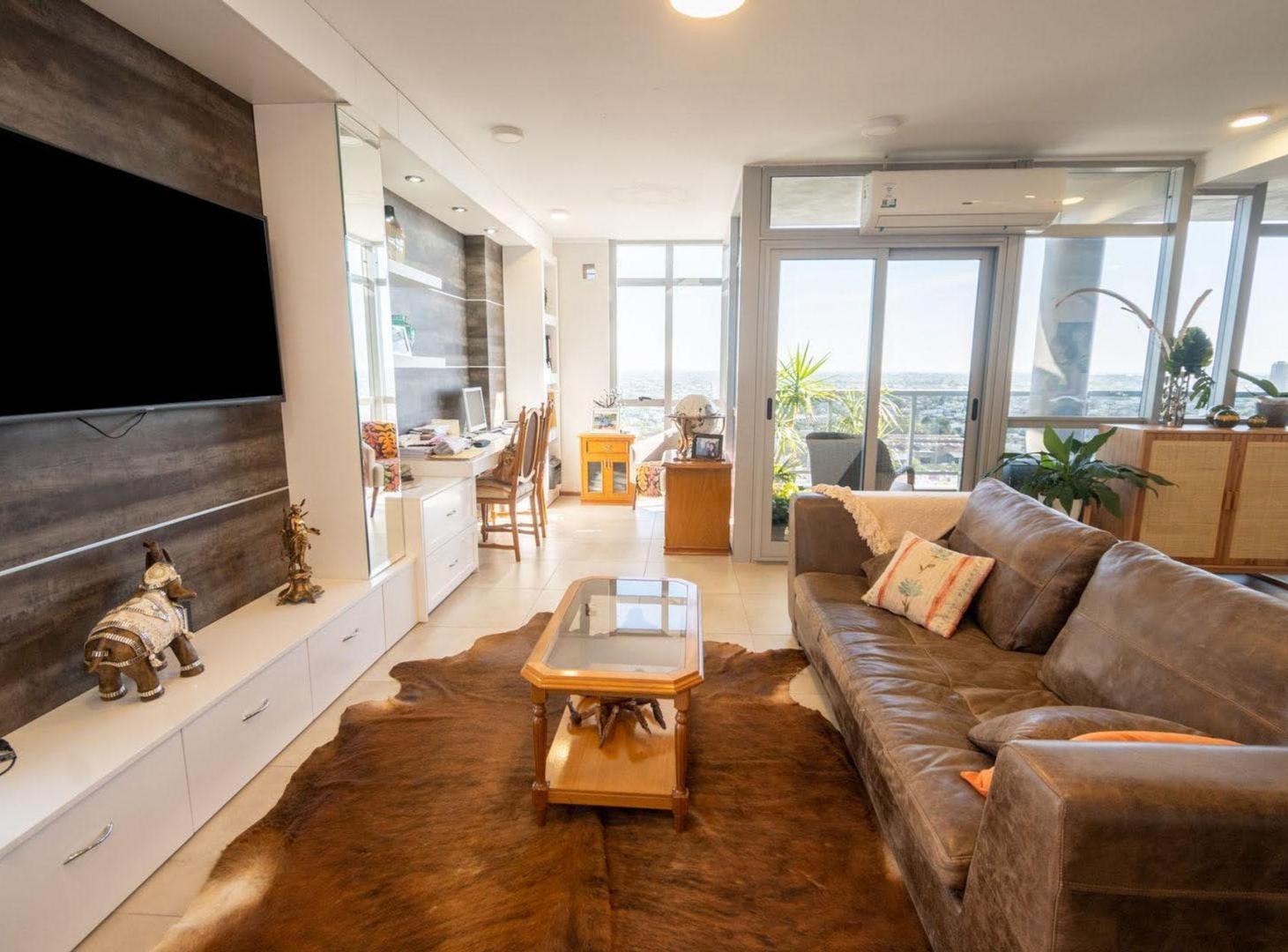 Foto de PISO EXCLUSIVO - NIVEL 18 - VISTAS INFNITAS - BV., imagen 1