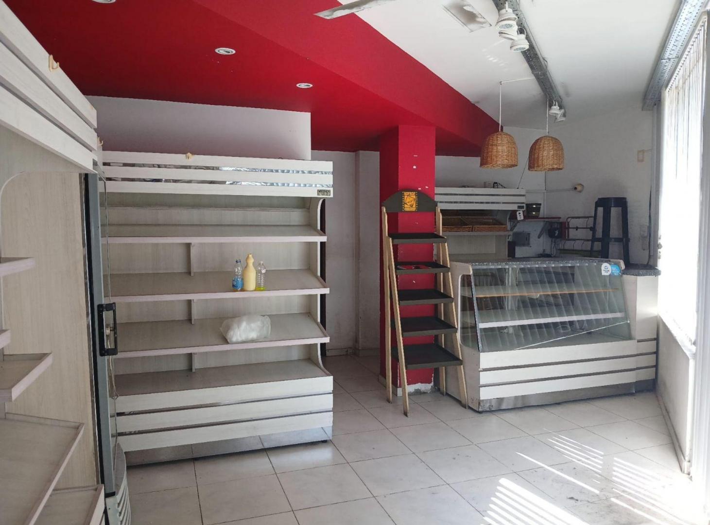 Foto de REMAX ALQUILA LOCAL COMERCIAL, imagen 3