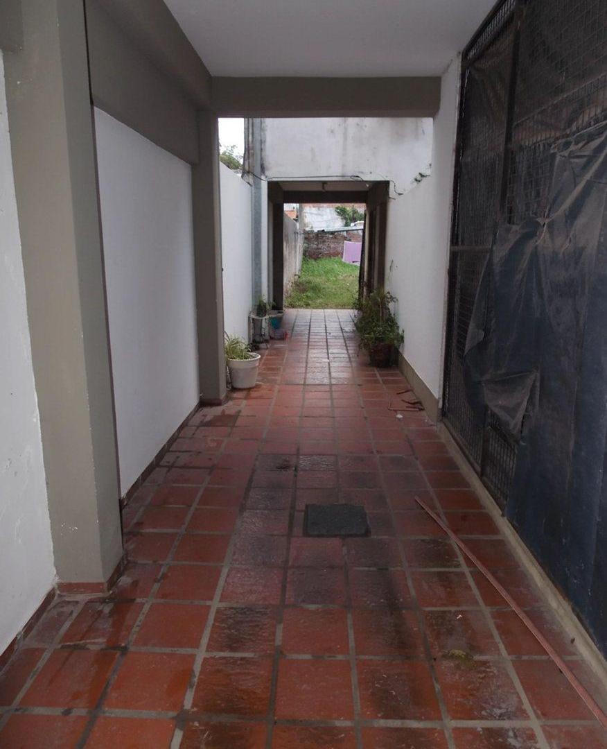 Foto de TERRENO INTERNO Y COCHERA EN BARRIO ROMA, imagen 3