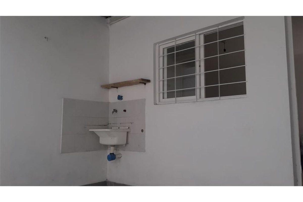 Foto de Alquiler Depto. Interno de 2D en Guadalupe Oeste, imagen 4