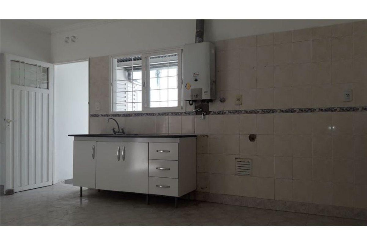 Foto de Alquiler Depto. Interno de 2D en Guadalupe Oeste, imagen 1