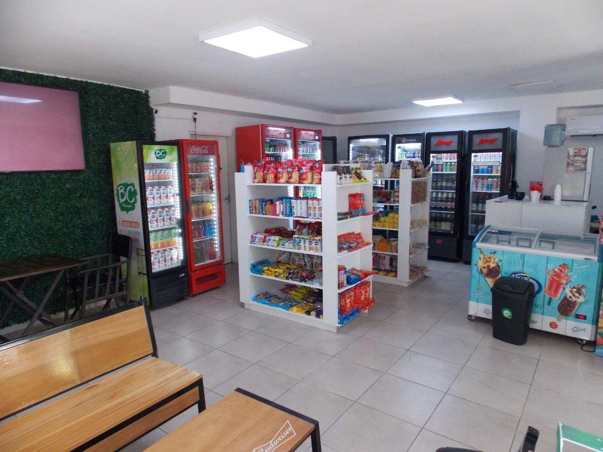 Foto de LOCAL COMERCIAL FRENTE A LA UNIVERSIDAD CATÓLICA, imagen 3
