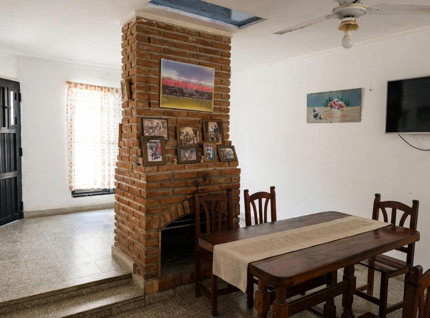 Foto de Casa 3 dormitorios 2 cocheras patio Recreo Sur, imagen 1