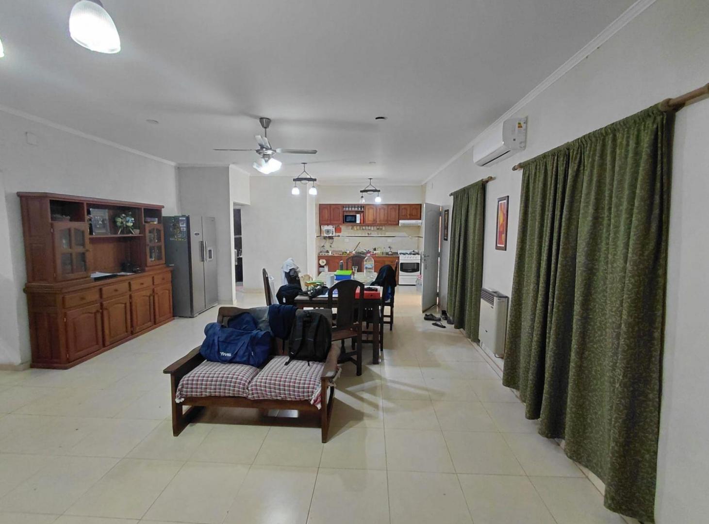 Foto de Alquiler Casa con pileta y garn quincho, imagen 1