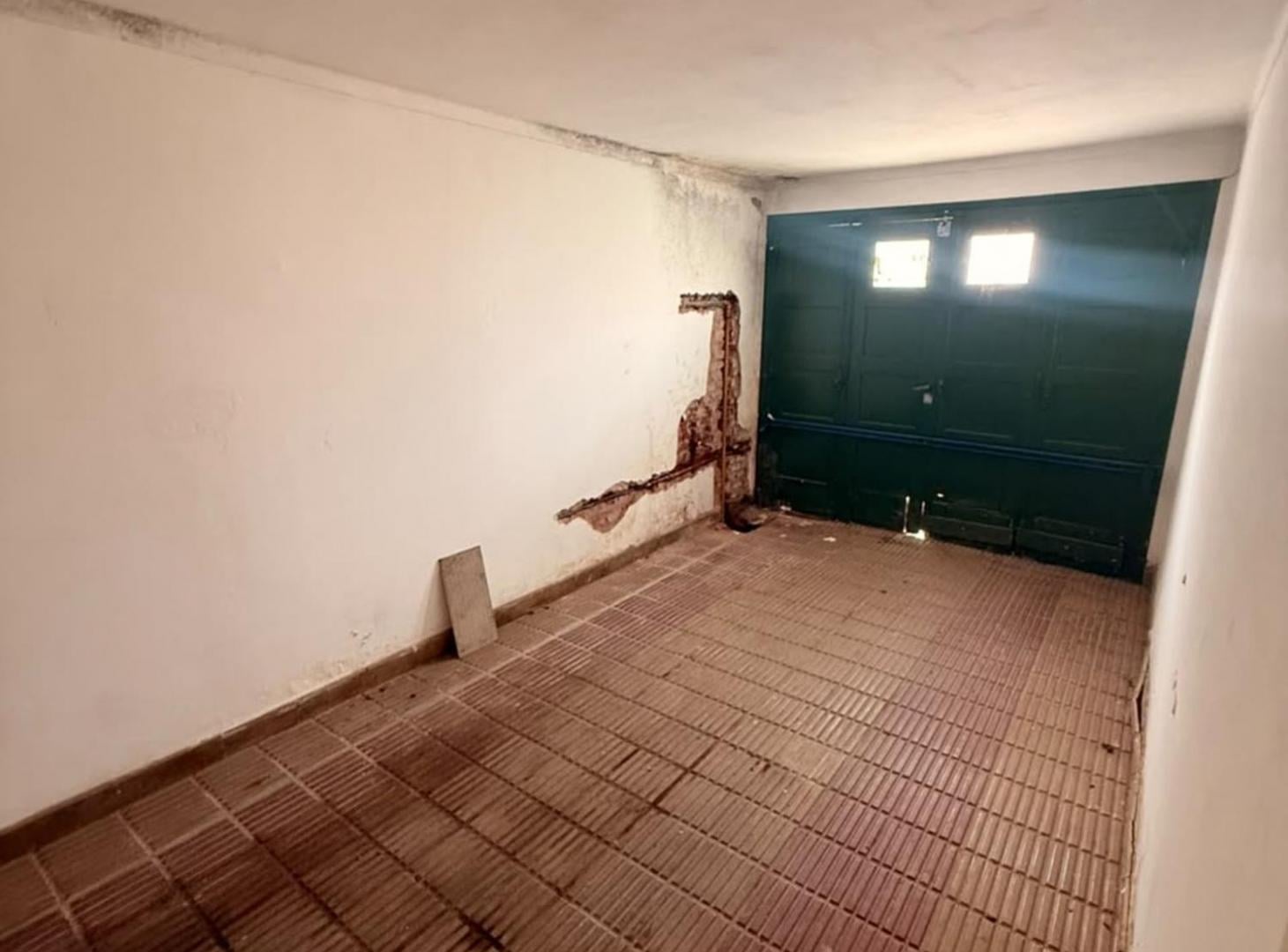 Foto de CASA CON PATIO A MTS DE BV., imagen 4