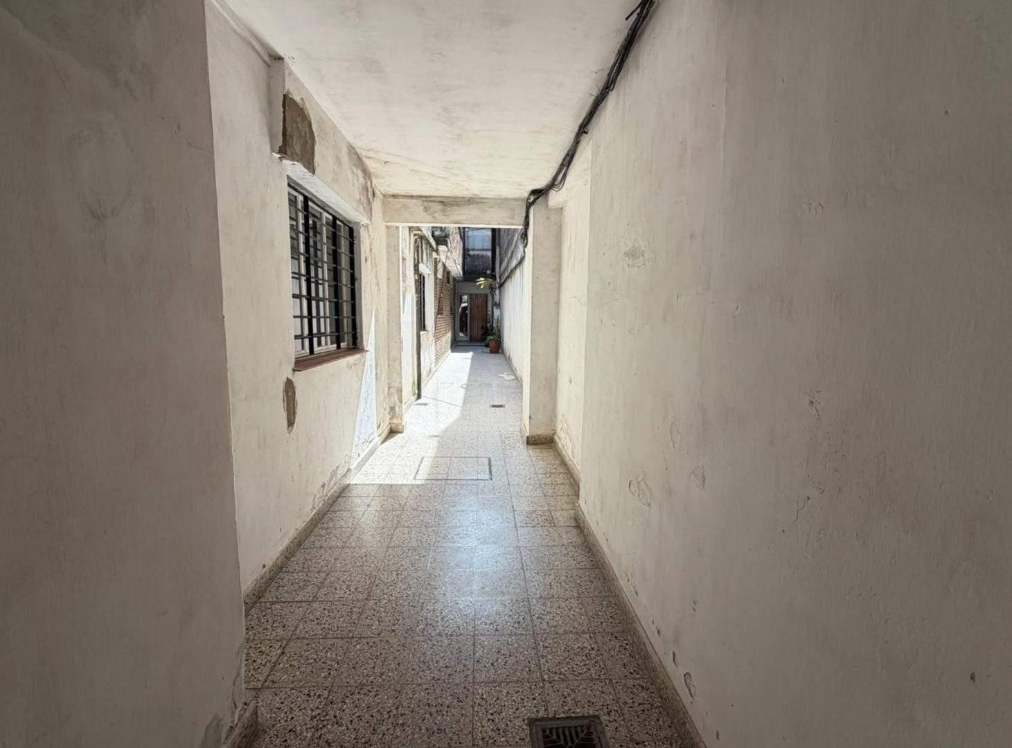 Foto de VENTA INTERNO DE 2 DORM EN BARRIO CONSTITUYENTES, imagen 2