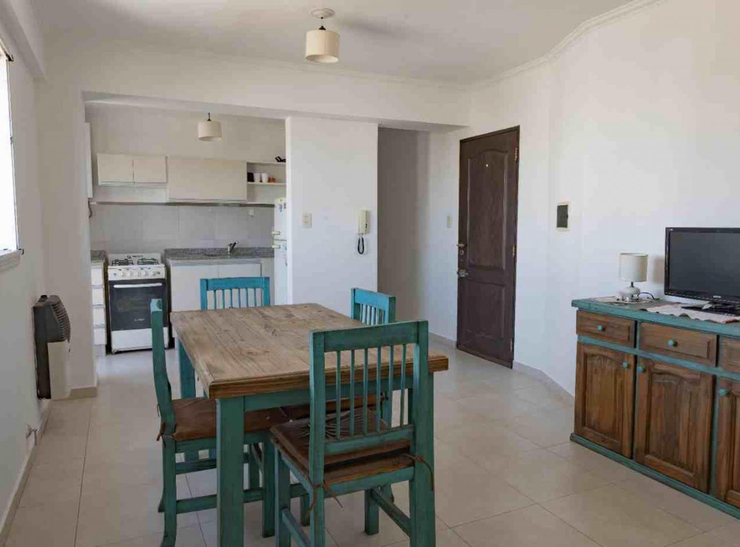 Foto de Alquiler departamento 1 dormitorio sobre Bv piso 8, imagen 1