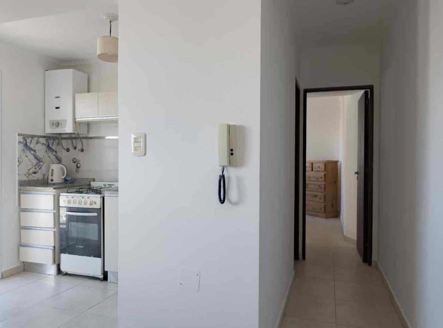 Foto de Alquiler departamento 1 dormitorio sobre Bv piso 8, imagen 4