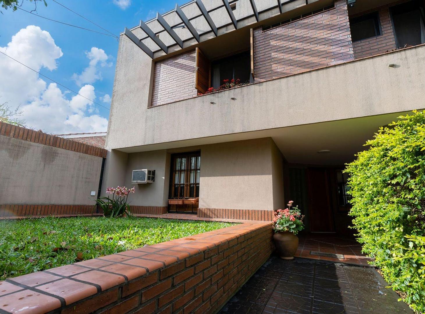 Foto de Casa de 3 dormitorios, Barrio Fomento 9 de Julio., imagen 3
