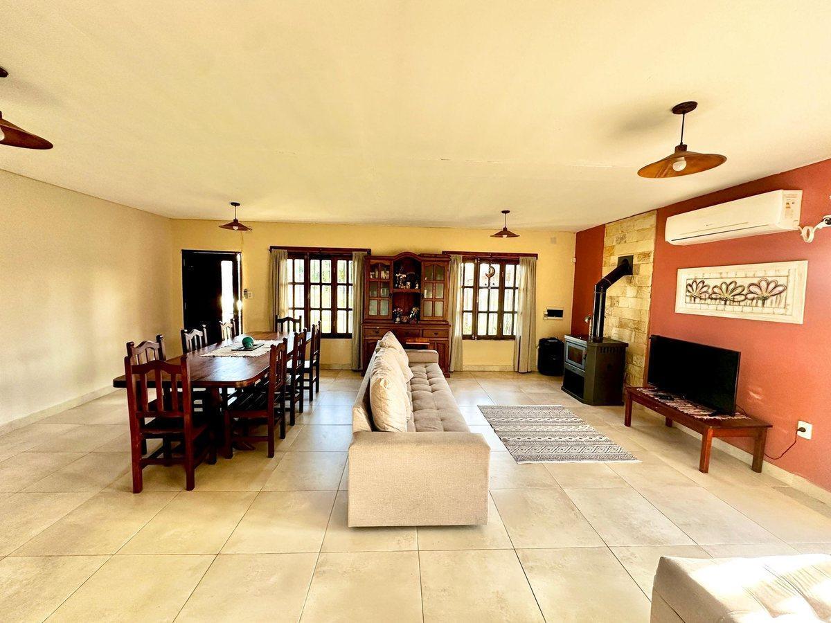 Foto de SE VENDE IMPECABLE CASA EN JARDINES DE LA COSTA II, imagen 3