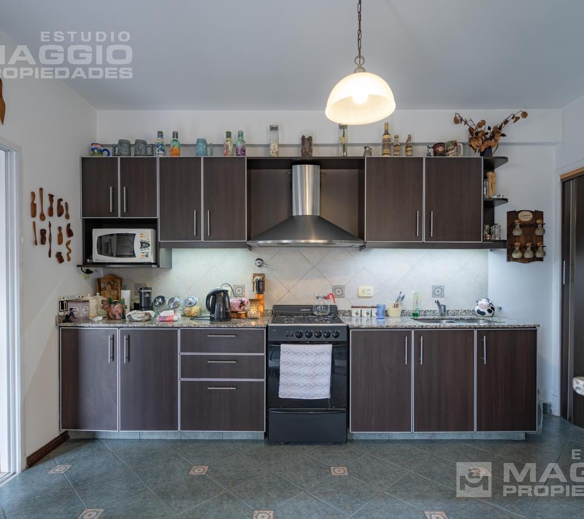Foto de PH Venta en Villa Luzuriaga, imagen 5