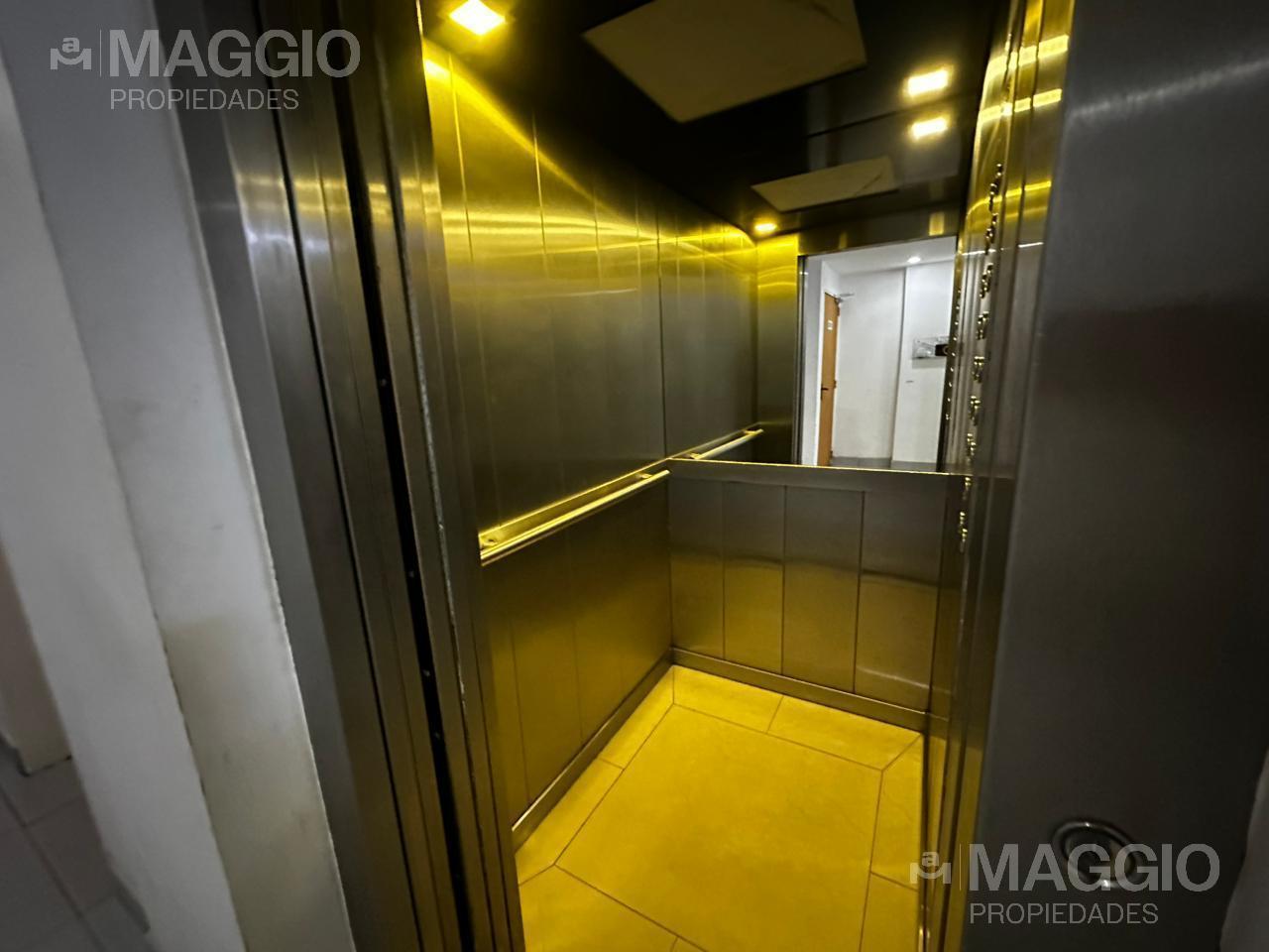 Foto de Departamento Venta en Villa Luro, imagen 3