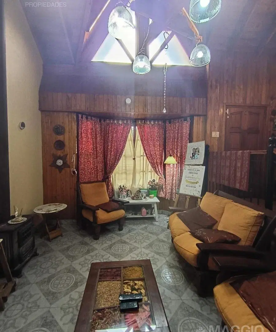 CASA VENTA ALMIRANTE BROWN 4