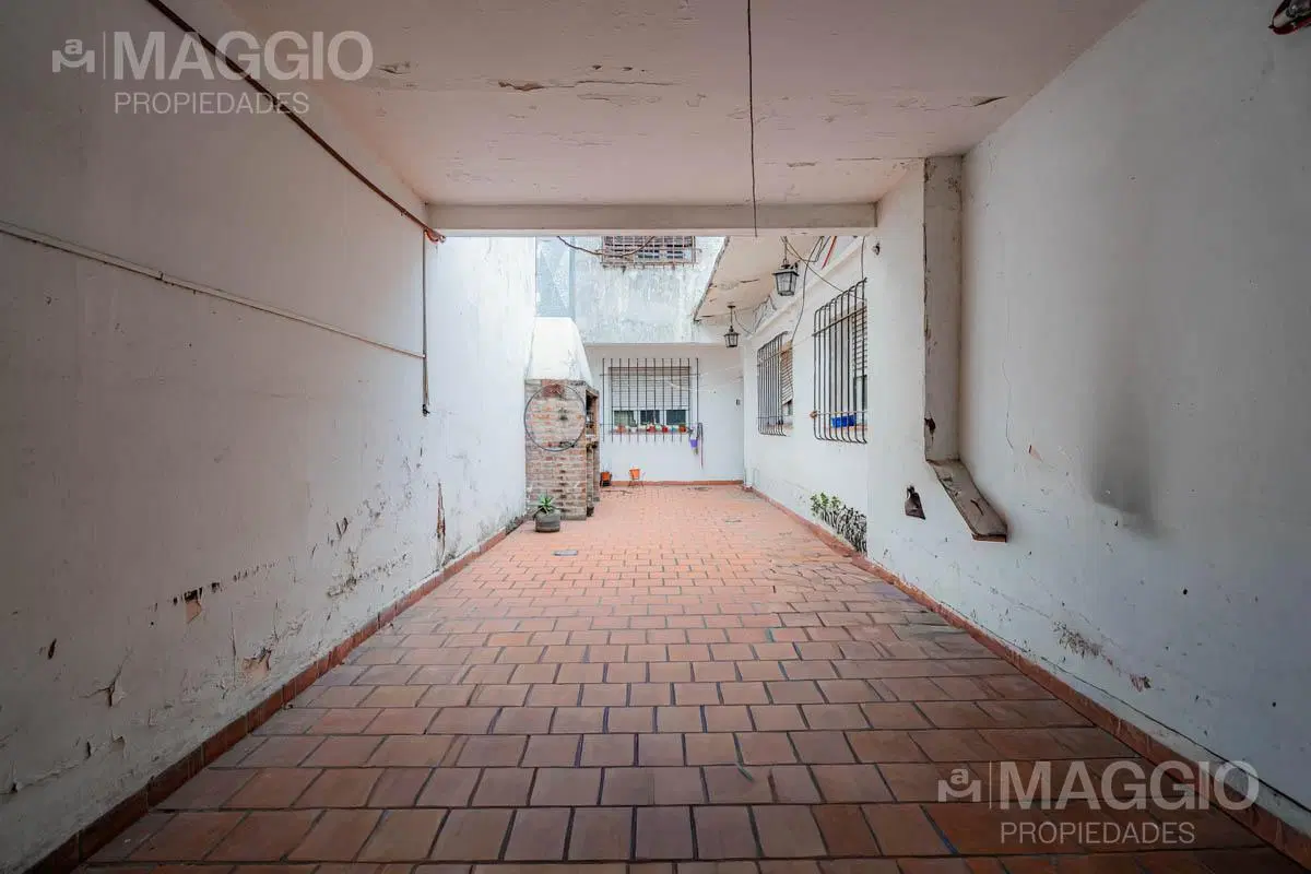 VENTA CASA EN HAEDO 3