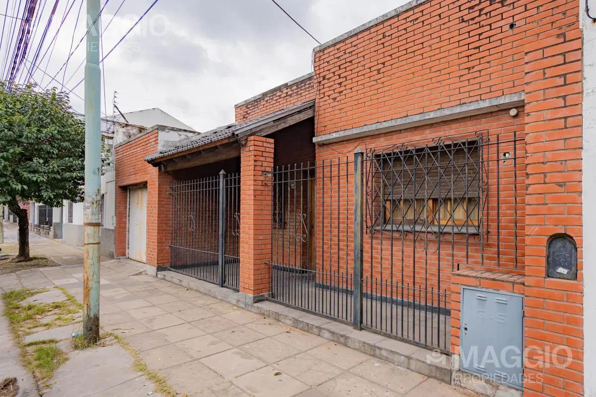 VENTA CASA EN HAEDO 2