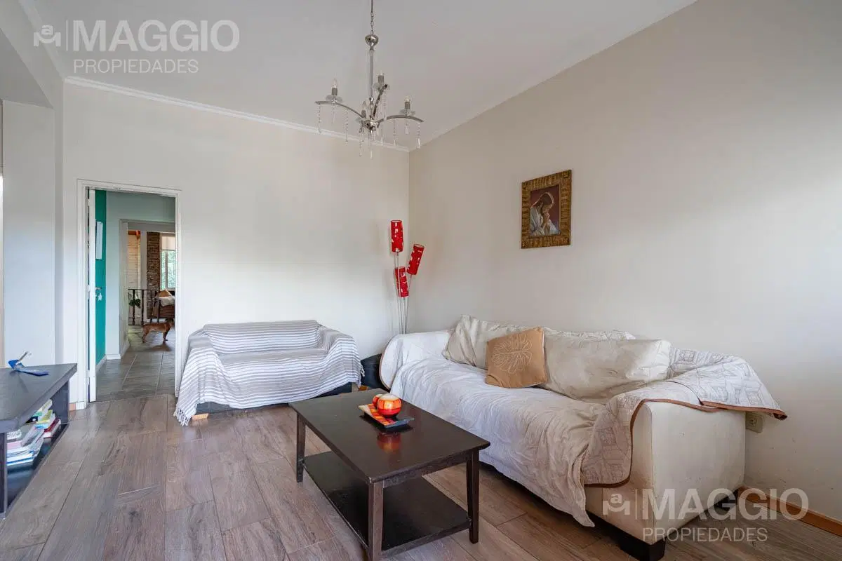 VENTA CASA EN VILLA LUZURIAGA 3
