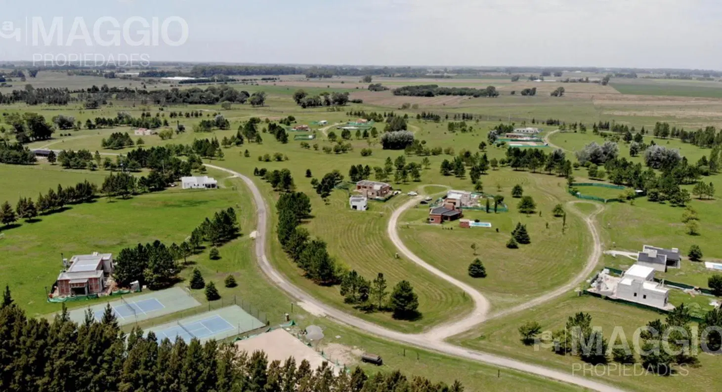 Lote en Club de Campo Las Hojas 5