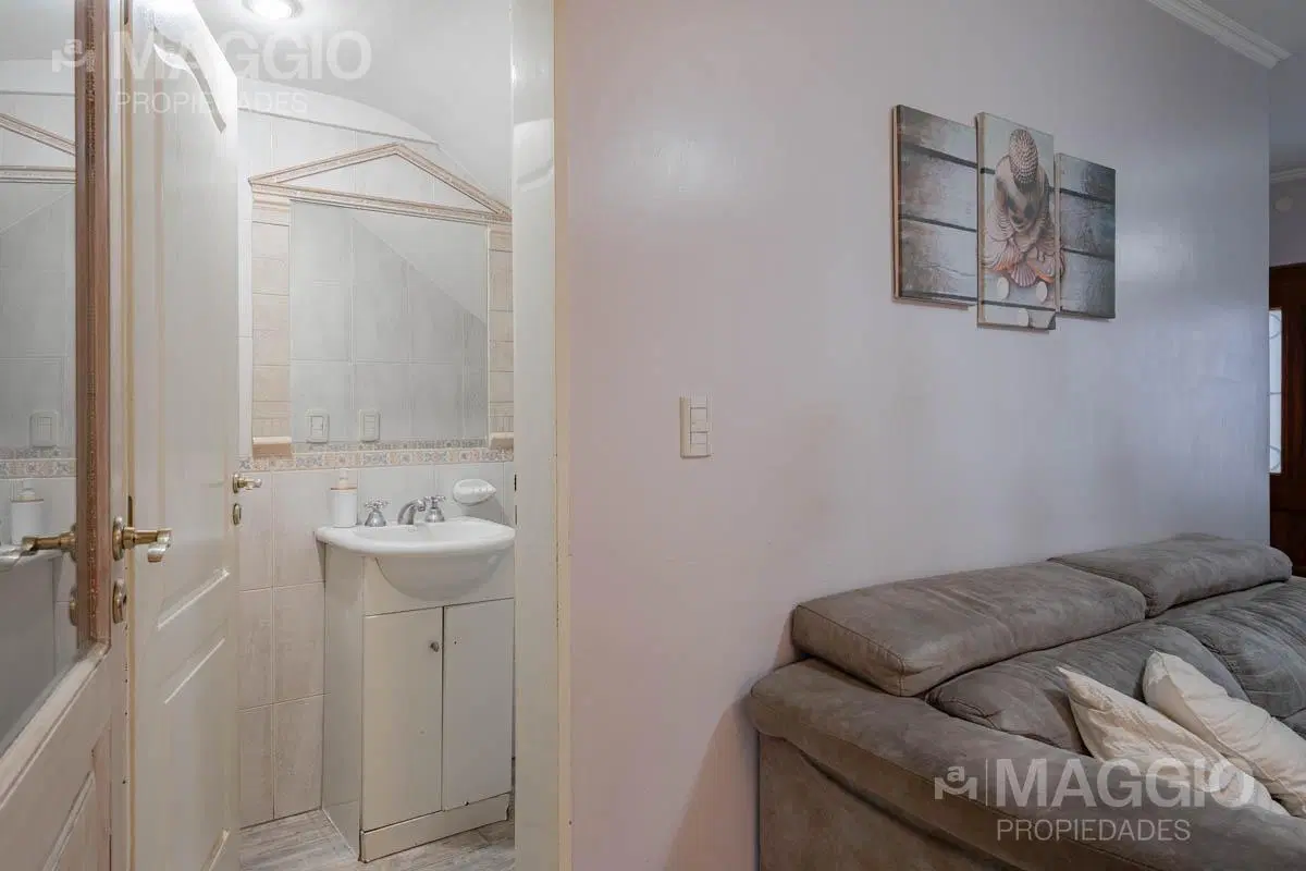 VENTA CASA PH EN BARRIO GUEMES HAEDO 2