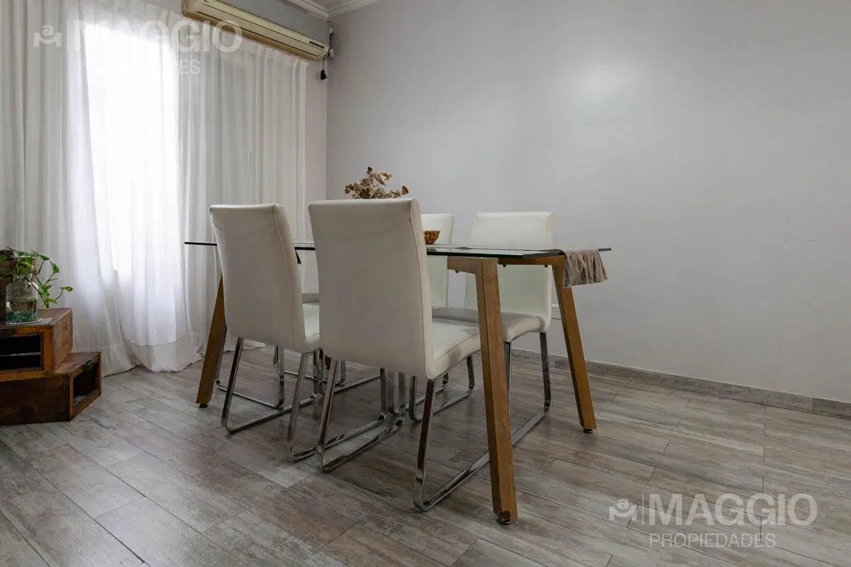 VENTA CASA PH EN BARRIO GUEMES HAEDO 4