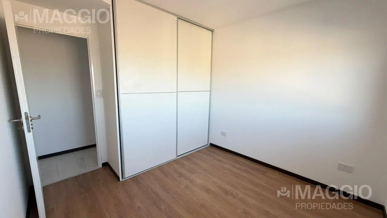 Departamento  Alquiler en Haedo 8