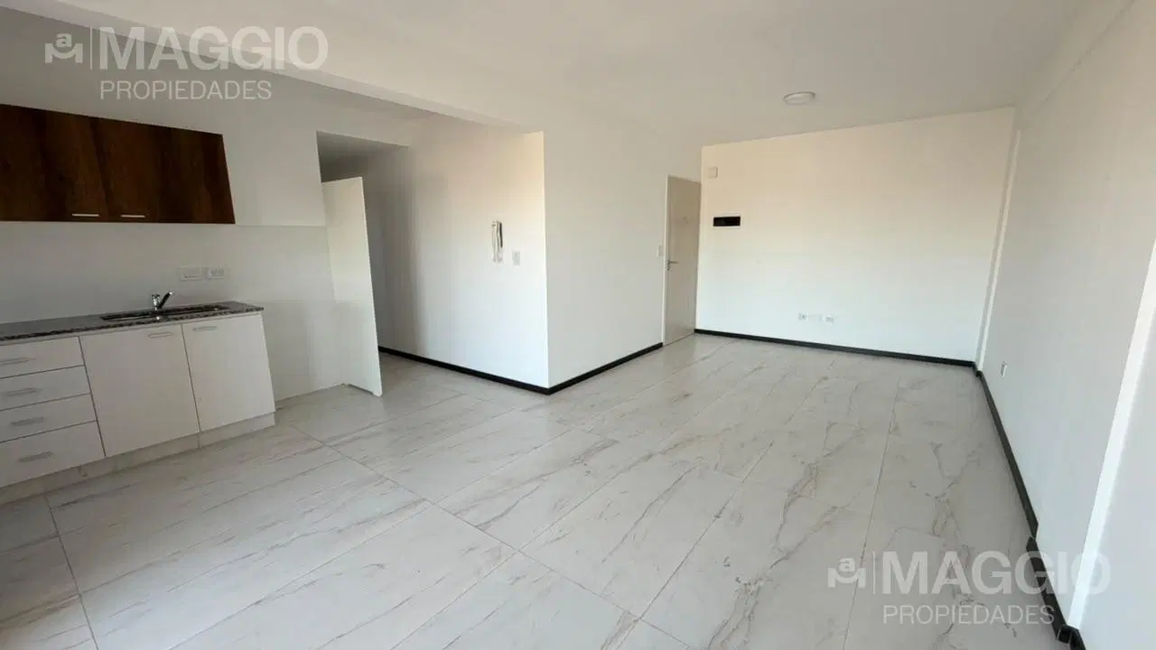 Departamento  Alquiler en Haedo 5