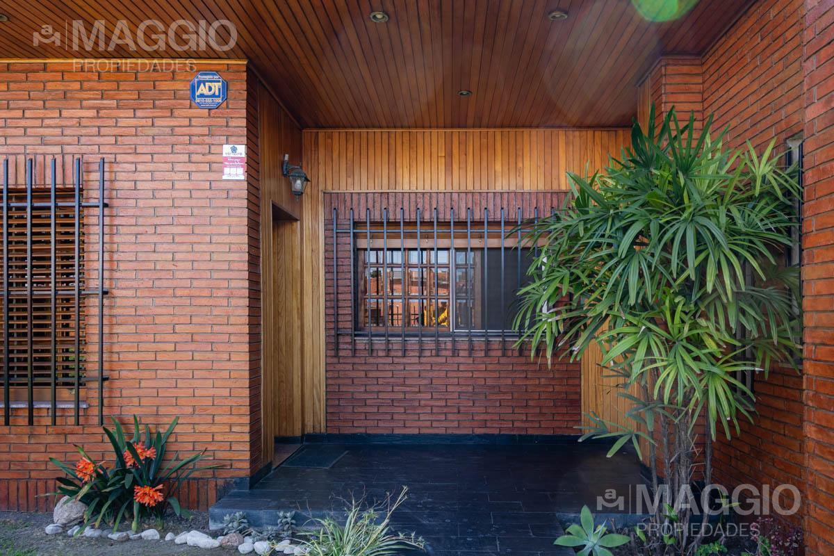 Foto de Casa Venta Villa Luzuriaga, imagen 1