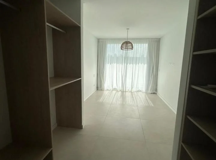 Disponioble para Alquiler 3 ambientes en Prana San Isidro 5