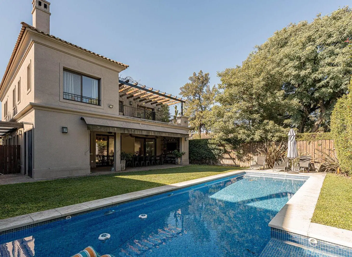 4 dorm. en suite | Pileta | Barrio Cerrado Los Patricios – San Isidro 4