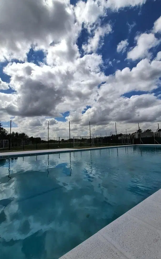 Lote interno en el sector mas consolidado de Azzurra Tortugas, orientacion Este. 3