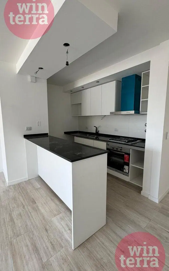 2 amb amplio a estrenar con cochera en San Isidro - excelente orientación 3