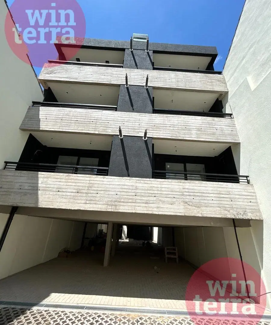 2 amb amplio a estrenar con cochera en San Isidro - excelente orientación 4