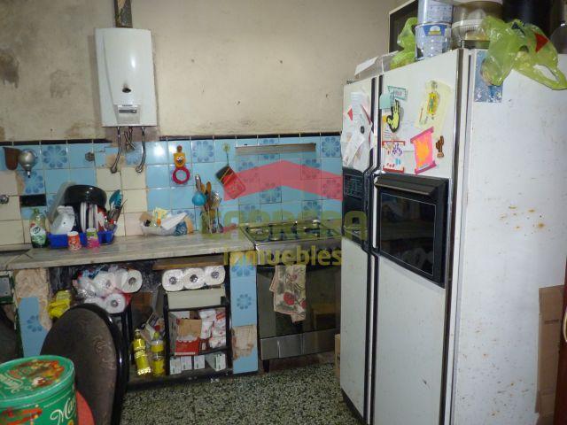 Propiedad a Refaccionar con Local, Amplias Posibilidades. 5