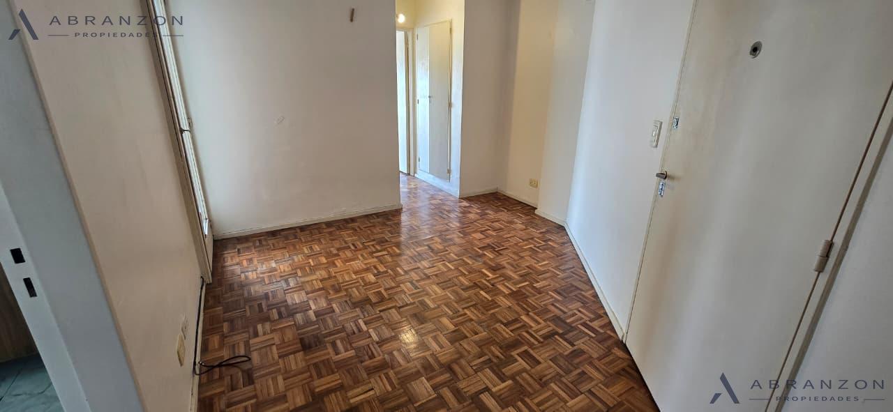 Foto de Departamento 2 ambientes con balcón y vista abierta en Caballito, imagen 1