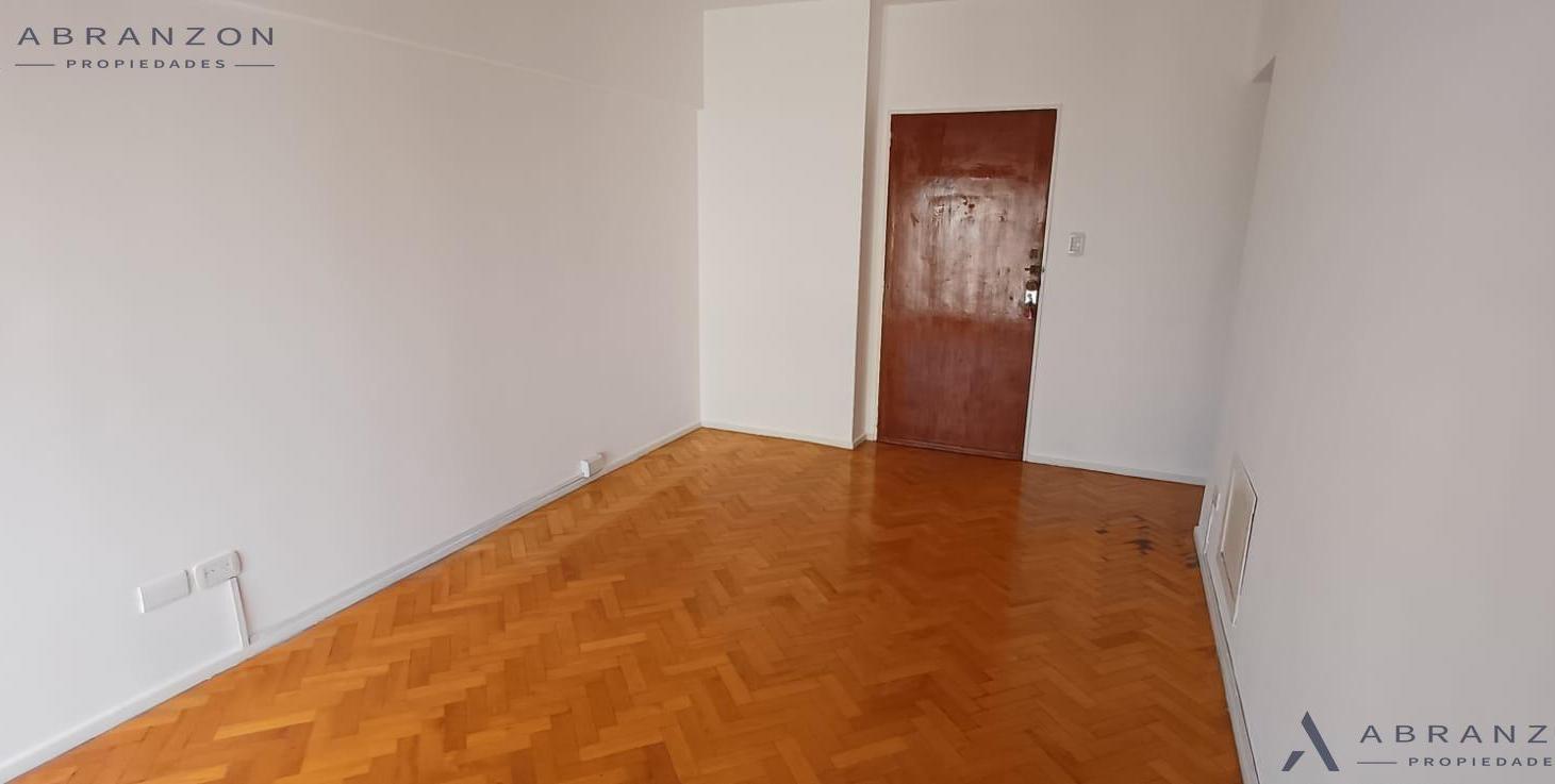 Foto de Departamento 3 ambientes con dependencia y balcón en Almagro, imagen 4