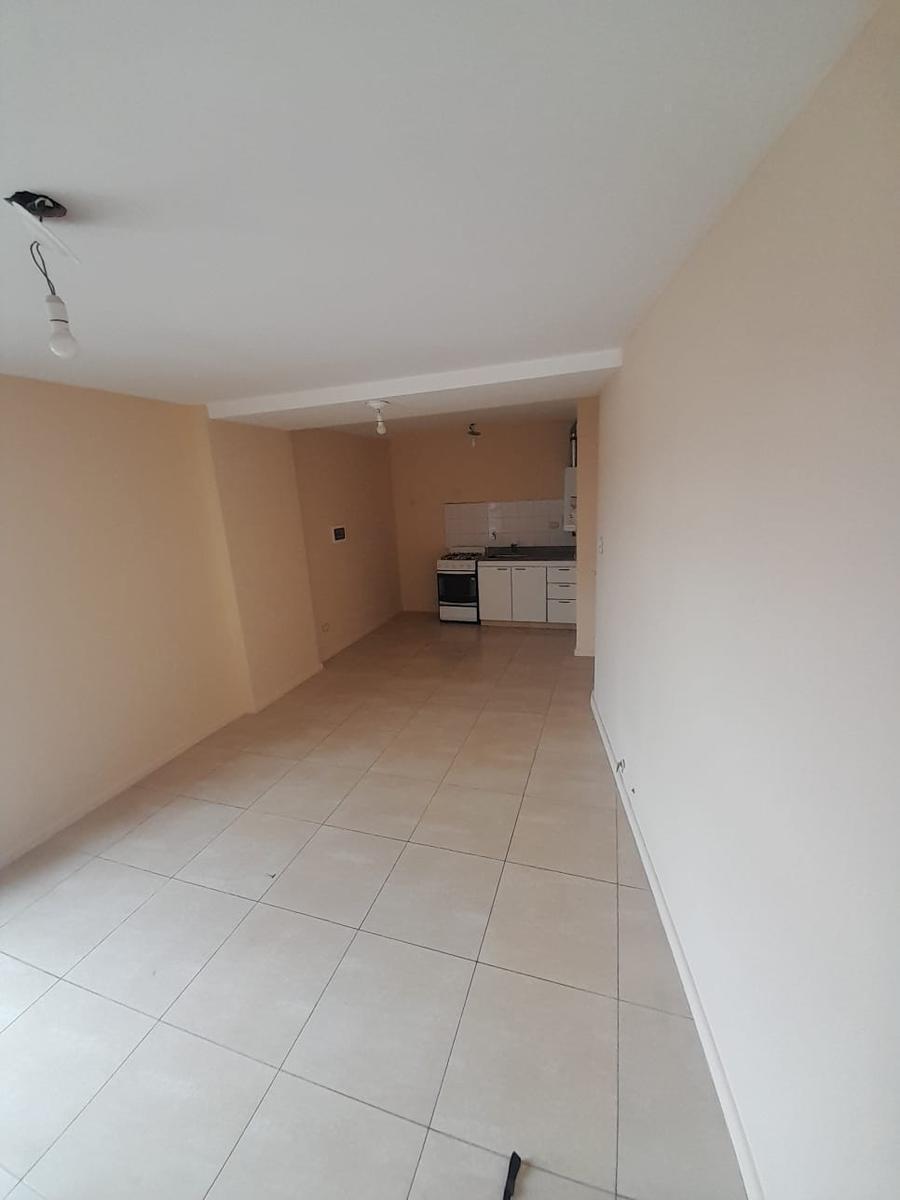Dpto en Venta Zona Alberdi 3