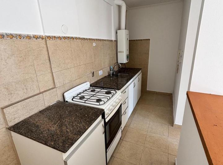 DPTO 1 DORM CON BALCÓN NVA CBA 4