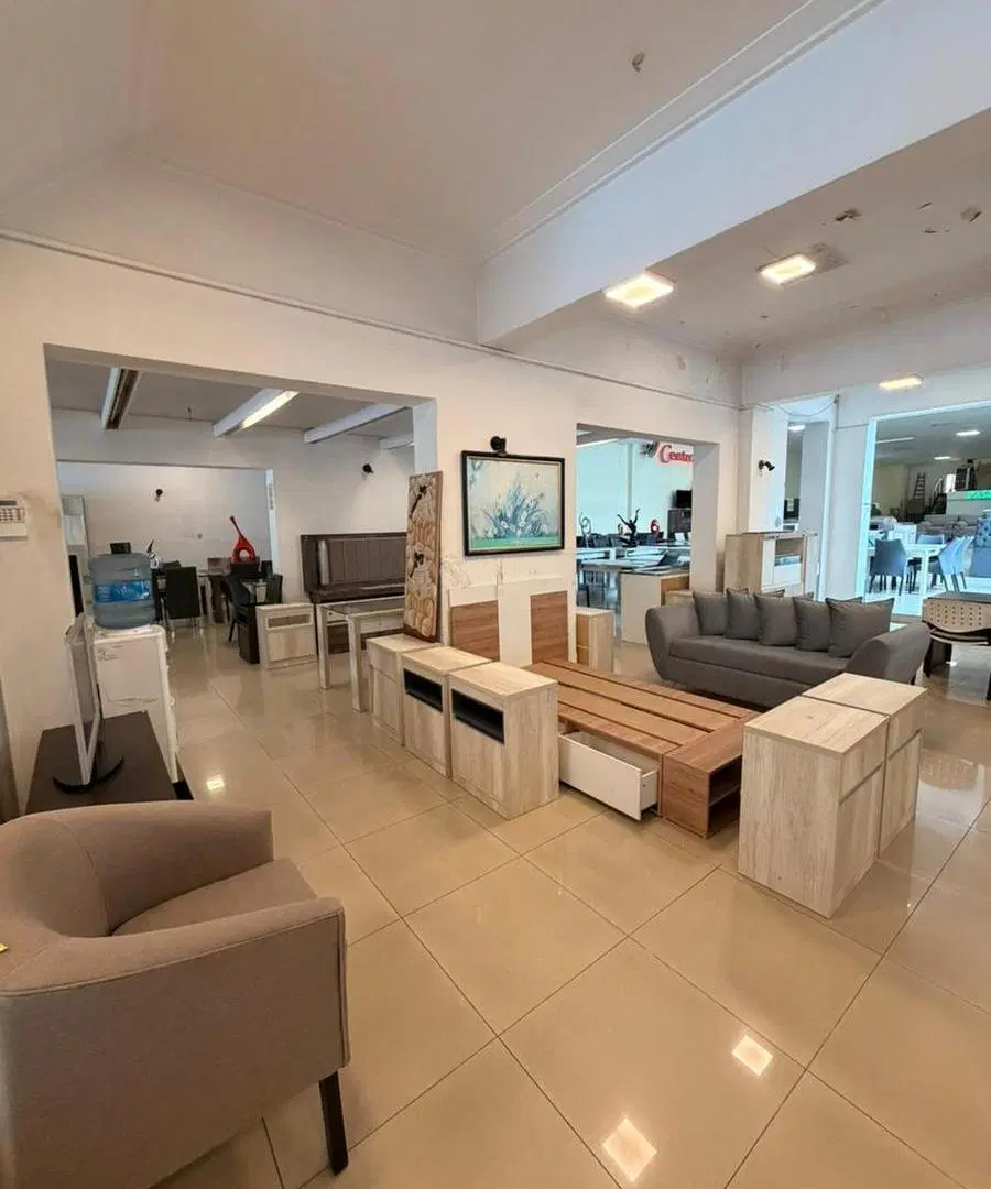 GRAN LOCAL COMERCIAL EN VENTA 3