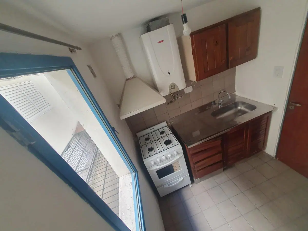 ALQUILER - 1 dormitorio - Parana 500 1