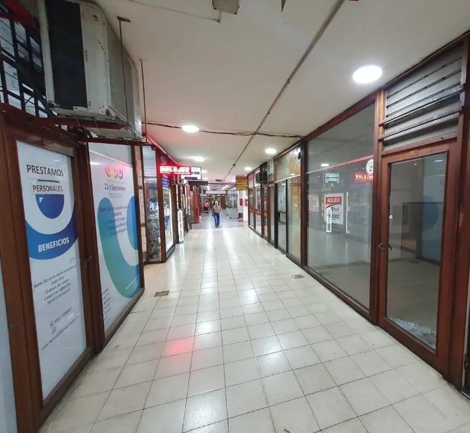 ALQUILER LOCAL COMERCIAL - Av. Colon 300 3