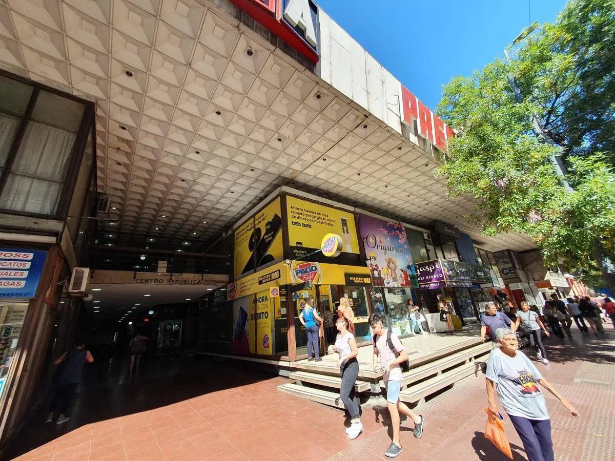ALQUILER LOCAL COMERCIAL - Av. Colon 300 2